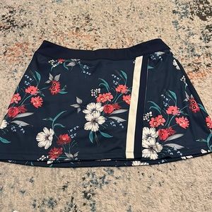 Lady Hagen floral navy skort Size XXL NWT